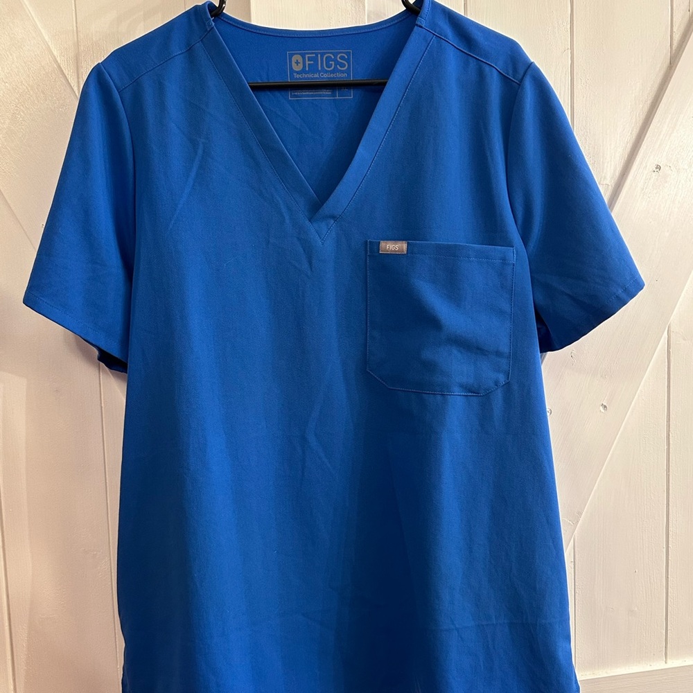 FIGS XL Catarina and XL Zamora- bright blue